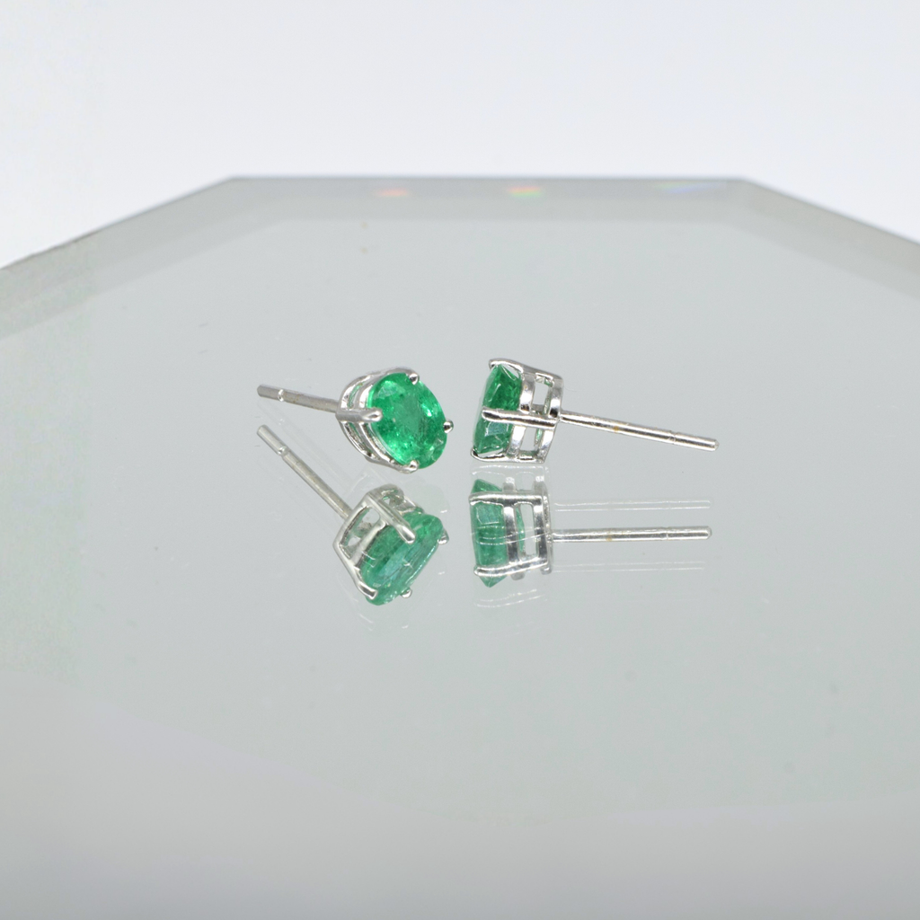 Emerald Earrings in 18K White Gold