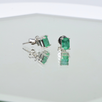 Emerald Earrings in 18K White Gold