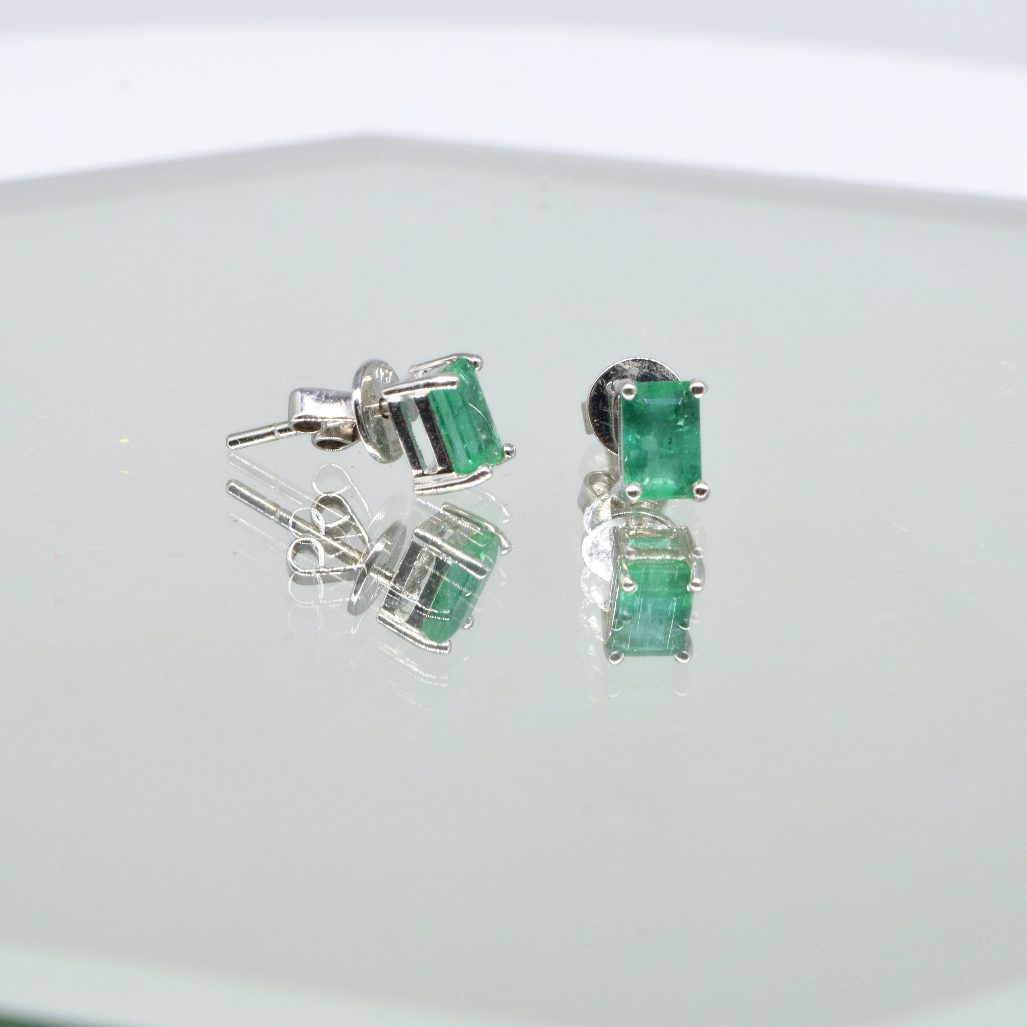 Emerald Earrings in 18K White Gold
