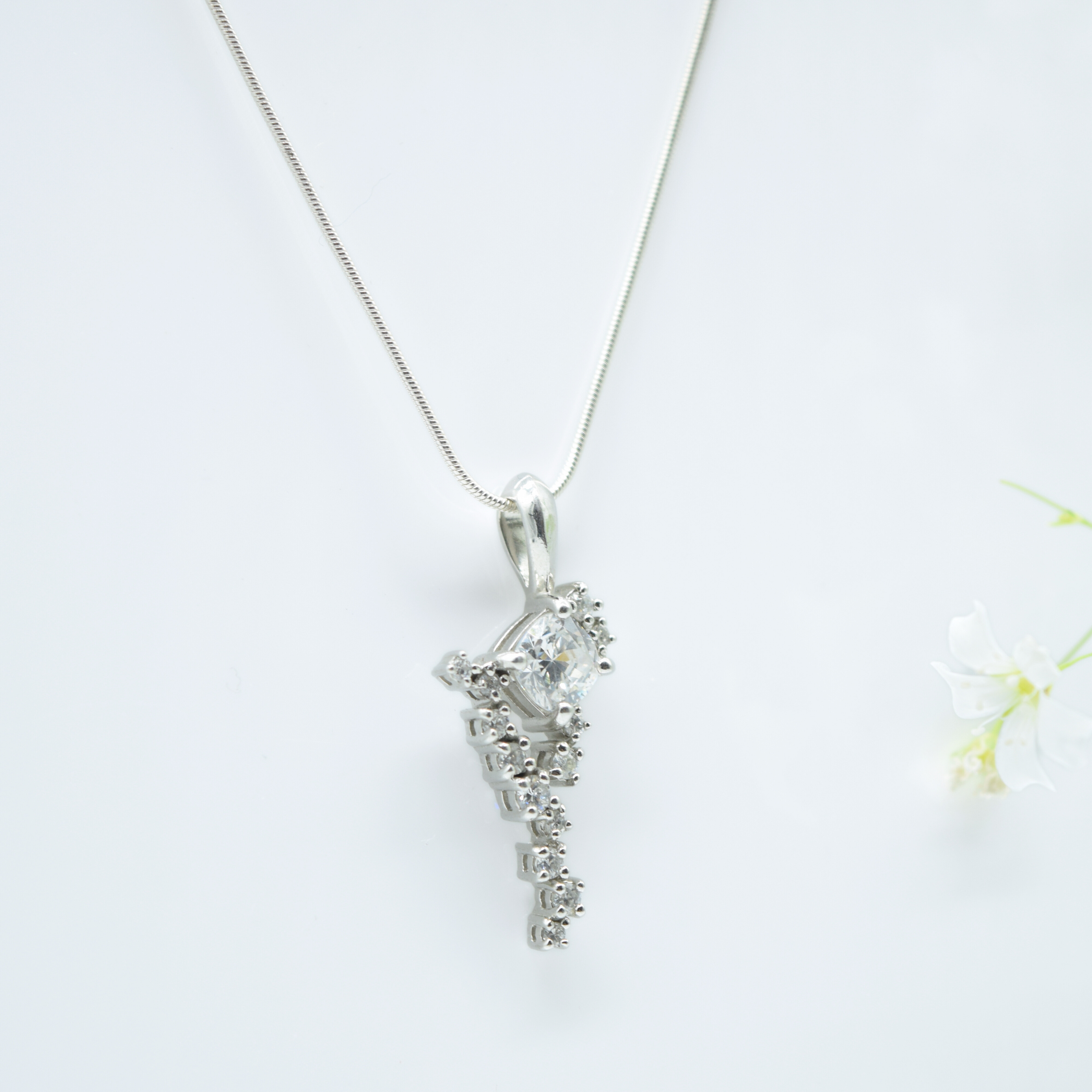 Constellation Zircon Pendant in 925 Silver Secondary image