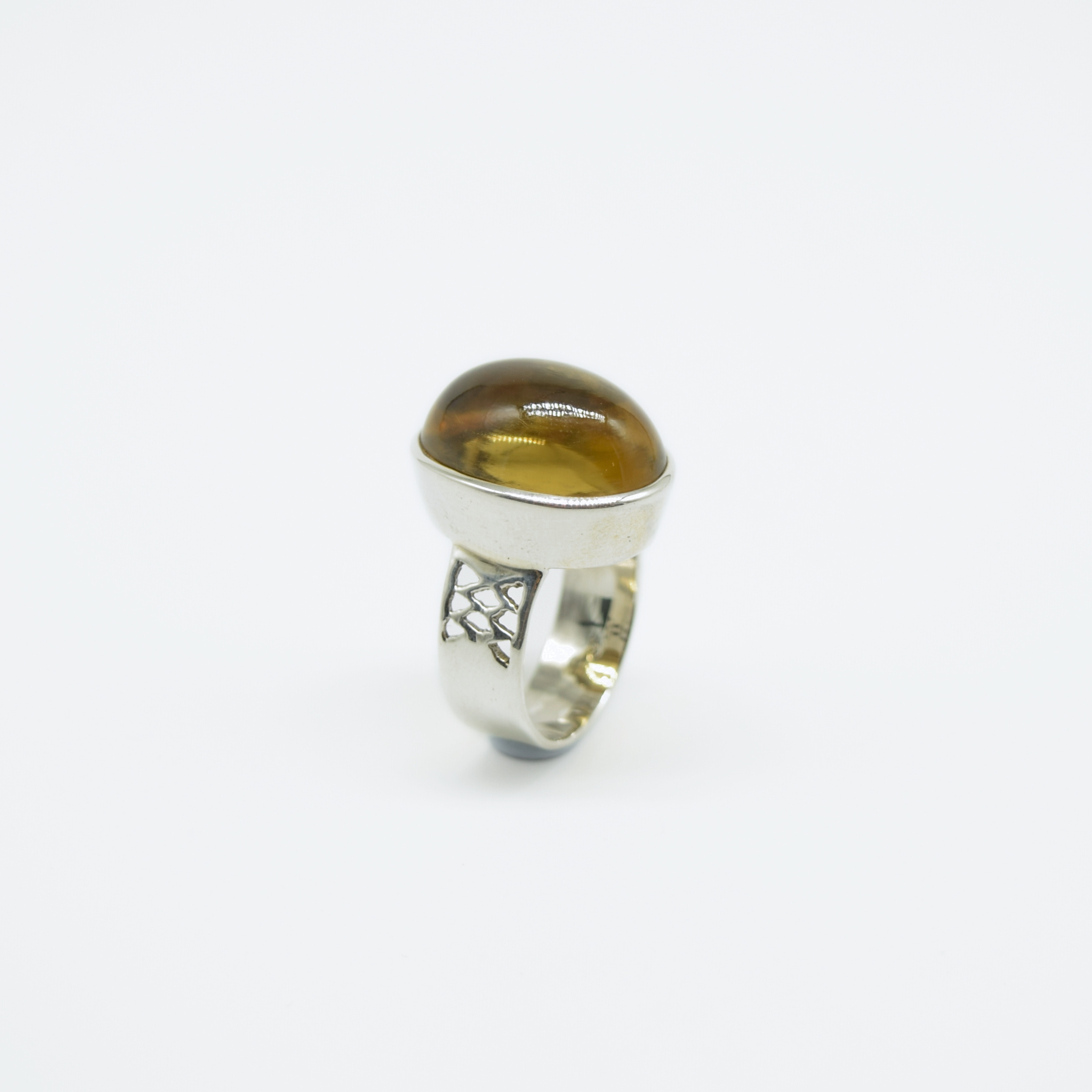 Statement Oval Cabochon Citrine Ring in 925 Silver