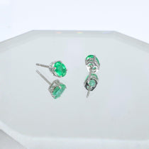 Emerald Earrings in 18K White Gold