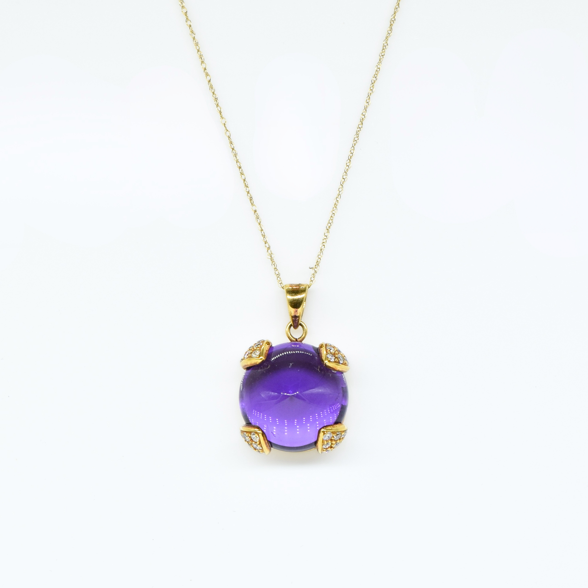 The Amara Pendant