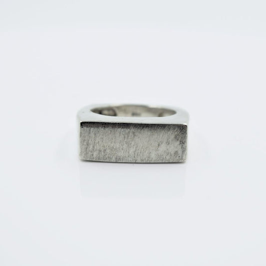 Classic Flat Face Ring in 925 Silver - IAC Galleria