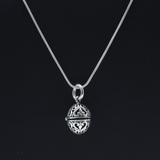 Keepsake Locket Pendant with Filigree Work in 925 Silver- Without Chain - IAC Galleria