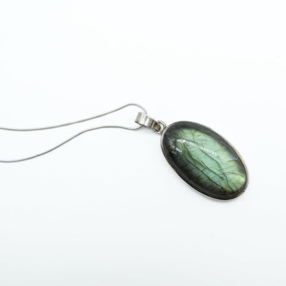 Oval Cabochon Labradorite Pendant in 925 Silver- Without Chain - IAC Galleria