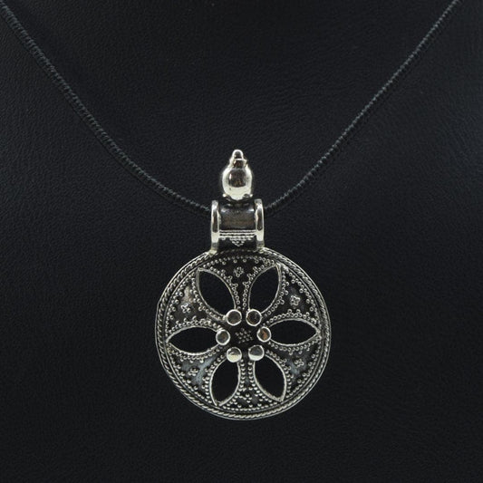 Round Medallion with Flower Petals Pendant in 925 Silver- Without Chain - IAC Galleria