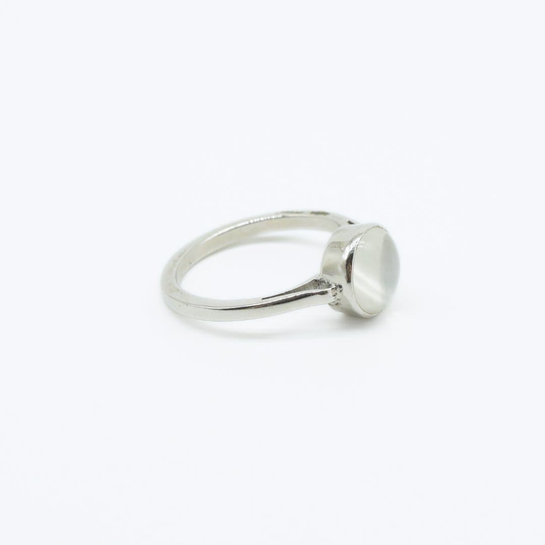 Simple Cat's Eye Moonstone Ring in 925 Silver - IAC Galleria